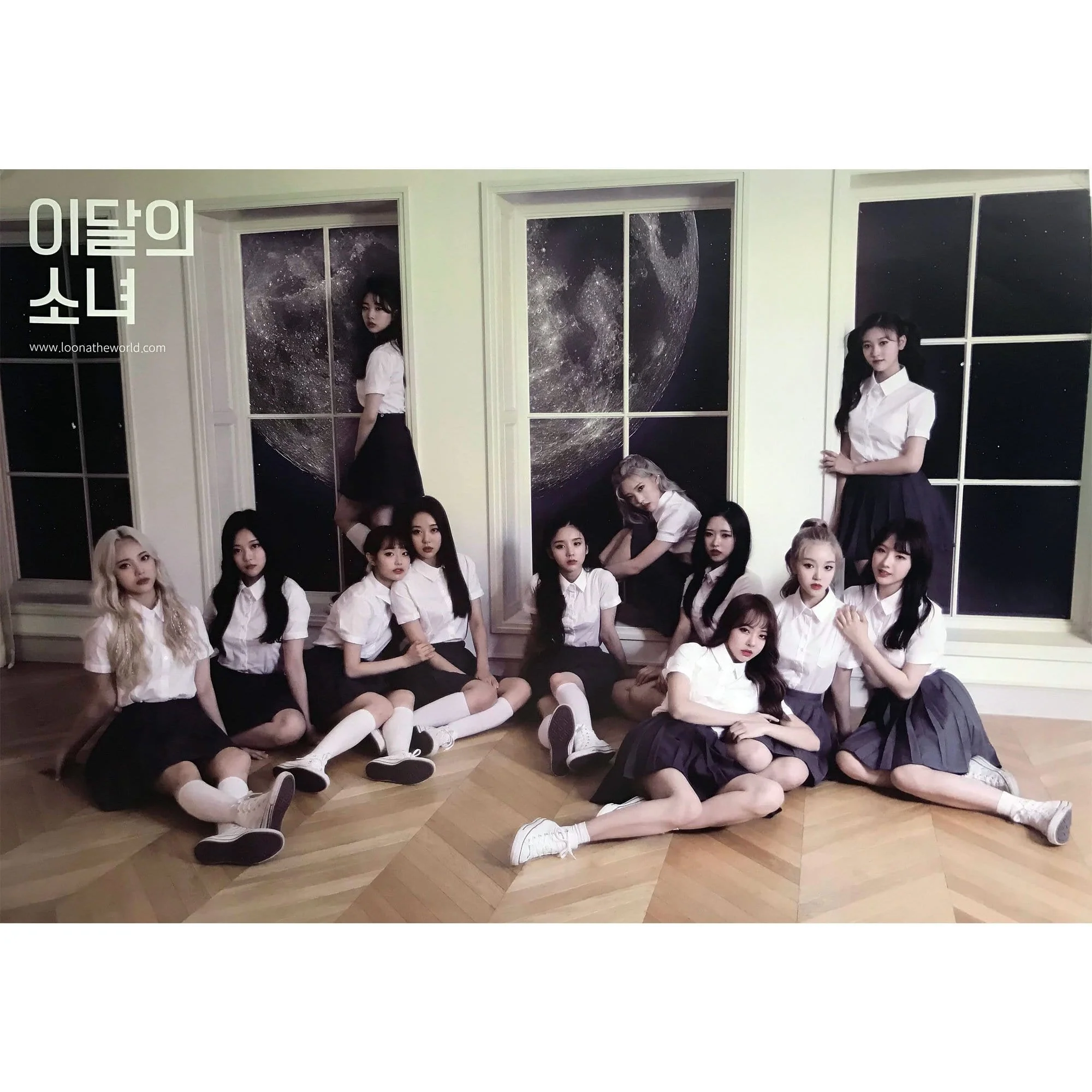 이달의소녀 | LOONA | 1ST MINI ALBUM [ ++ ] | (REGULAR VER.) POSTER ONLY