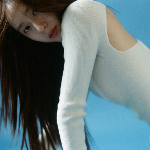 크리스탈 | KRYSTAL [ Solitary ]
