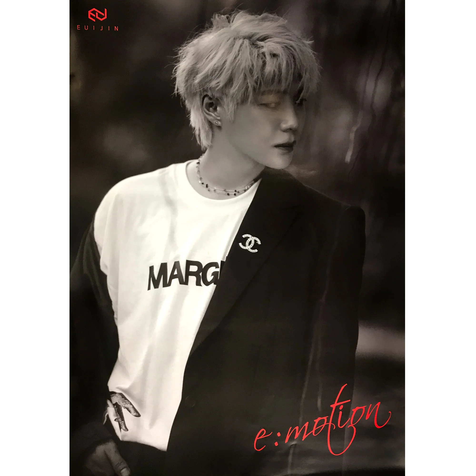 의진 | EUIJIN | 1ST MINI ALBUM [ E:MOTION ] | (VERSION 1) POSTER ONLY