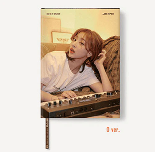 지효 | JIHYO THE 1ST MINI ALBUM [ ZONE ] - Image 4