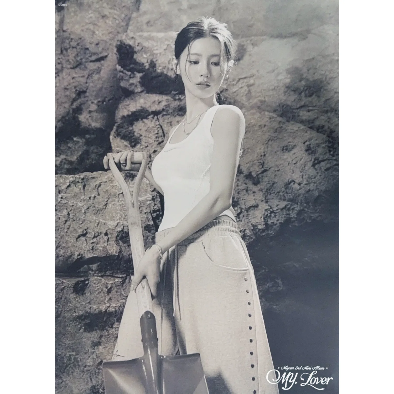 미연 | MIYEON 2ND MINI ALBUM [ MY,LOVER ] | POSTER ONLY - Image 2