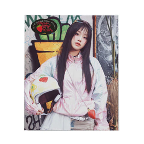 츄 | CHUU 2ND MINI ALBUM [ STRAWBERRY RUSH ] - Image 3