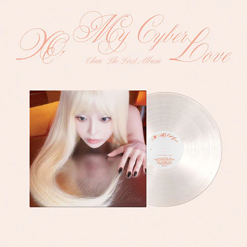 츄 | CHUU THE FIRST ALBUM [ XO, My Cyberlove ] LP VER.