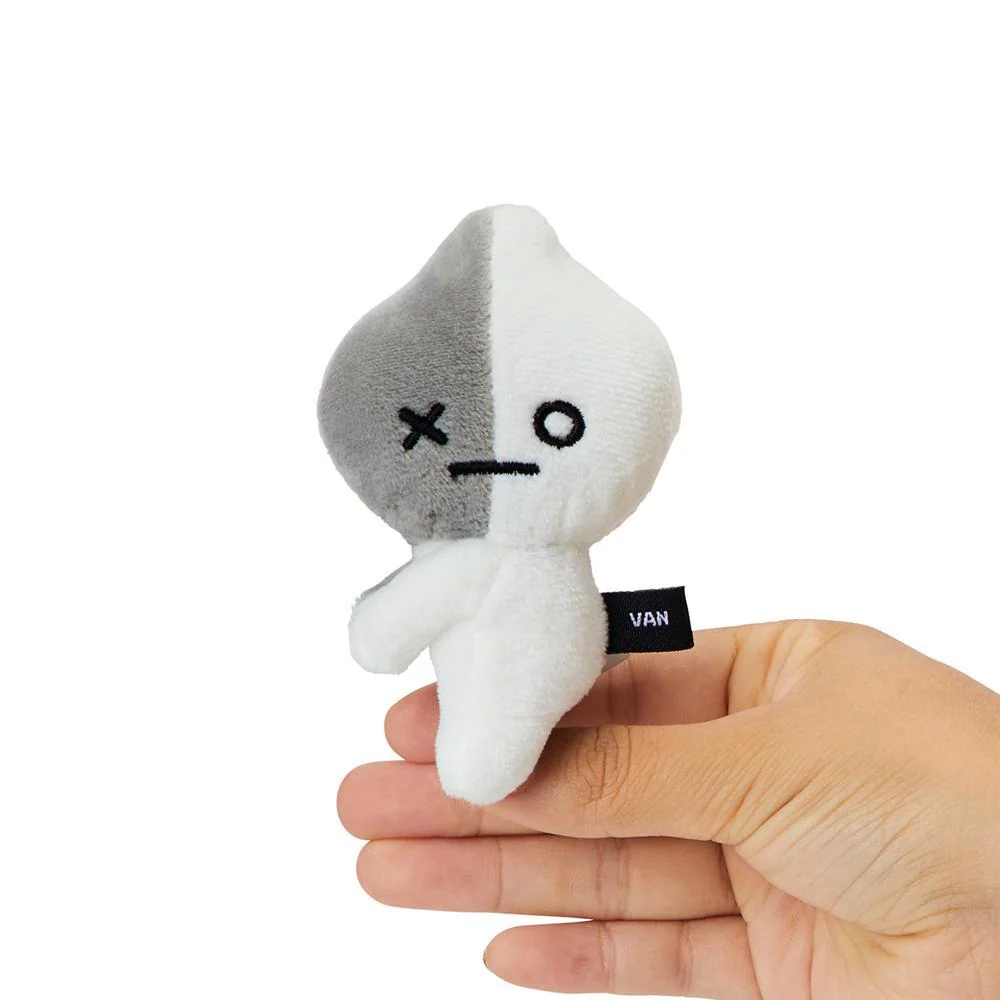 BT21 PLUSH MAGNET - Image 14