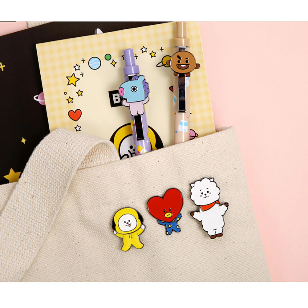 BT21 SWING PIN BADGE - Image 4