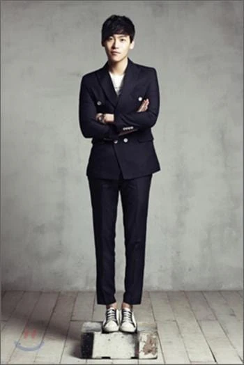 존박 | JOHN PARK 1ST MINI ALBUM [ KNOCK ]