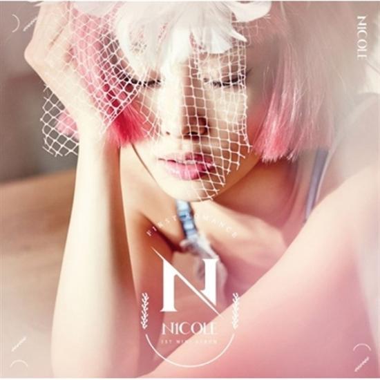니콜 | NICOLE 1ST MINI ALBUM [ FIRST ROMANCE ]