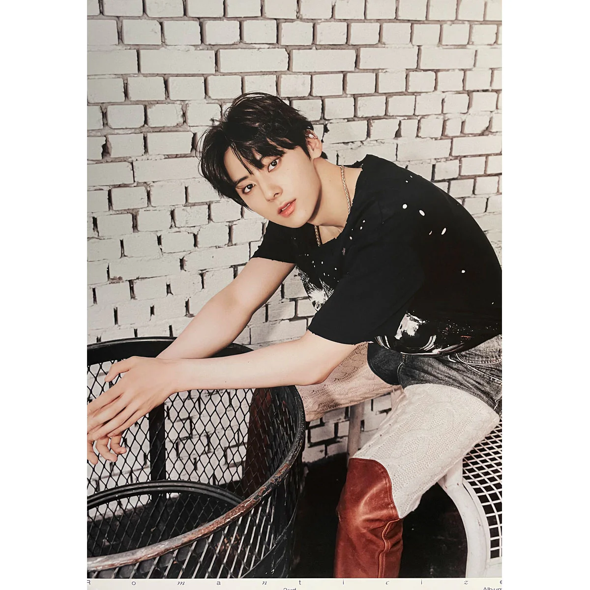 뉴이스트 | NU'EST | 2ND ALBUM [ ROMANTICIZE ] | (MINHYUN) POSTER ONLY