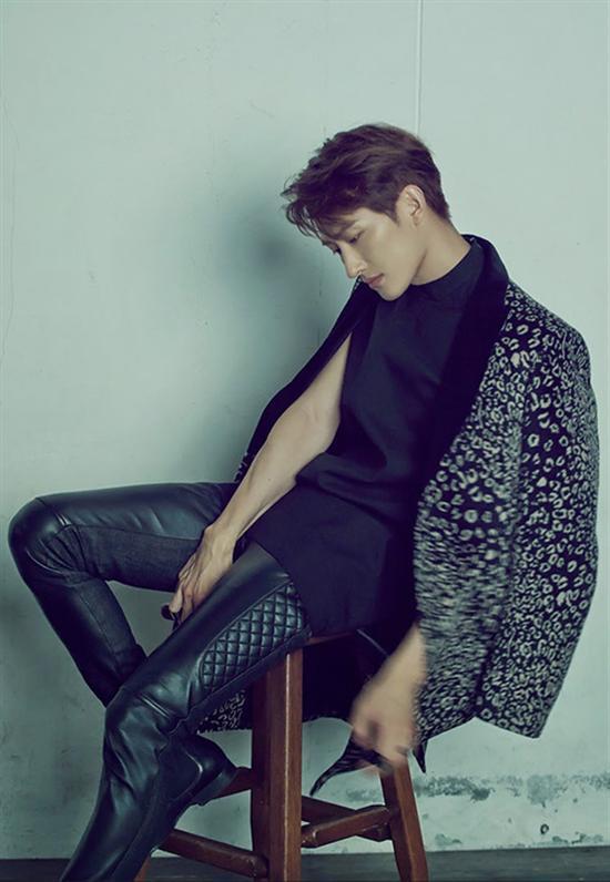 조미 | ZHOUMI 1ST MINI ALBUM [ REWIND ] - Image 2