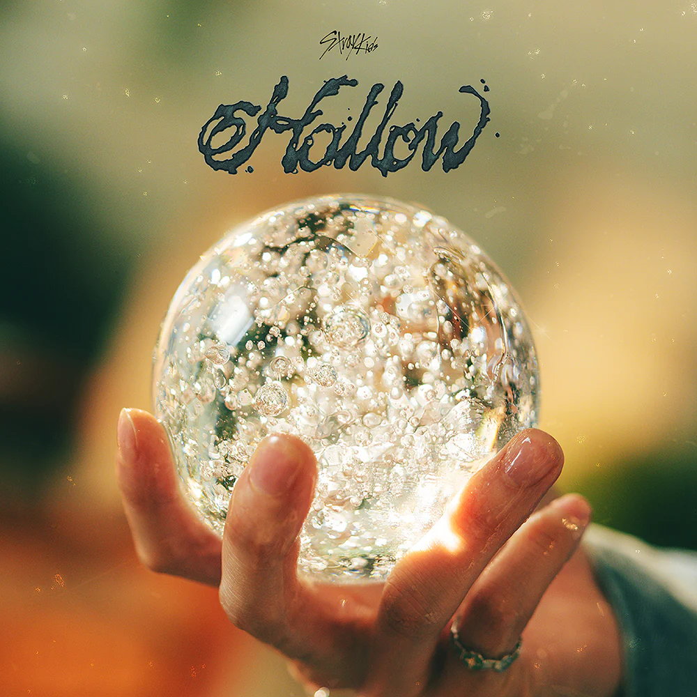 STRAY KIDS 3RD MINI JAPANESE ALBUM [HOLLOW] Regular Edition