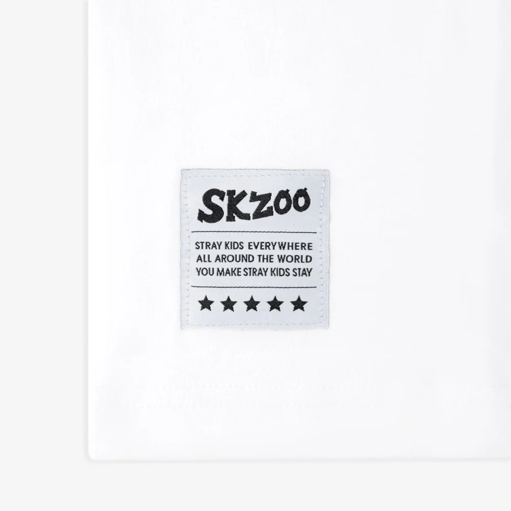 STRAY KIDS "SKZOO POPUP STORE 2025" [LONG SLEEVE T-SHIRT] - Image 4