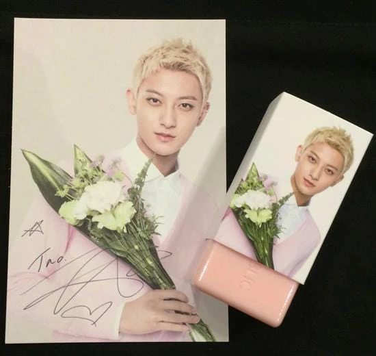 엑소 | EXO X NATURE REPUBLIC CLEANSING FOAM SOAP + 1 POST CARD [ TAO / CHERRY BLOSSOM ]
