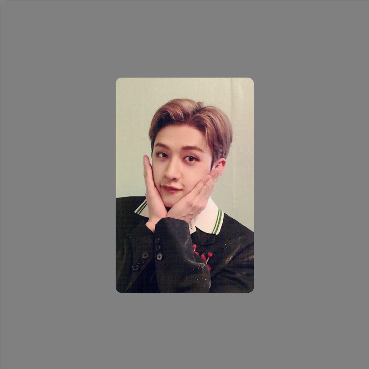 STRAY KIDS OFFICIAL PHOTOCARD - Image 2